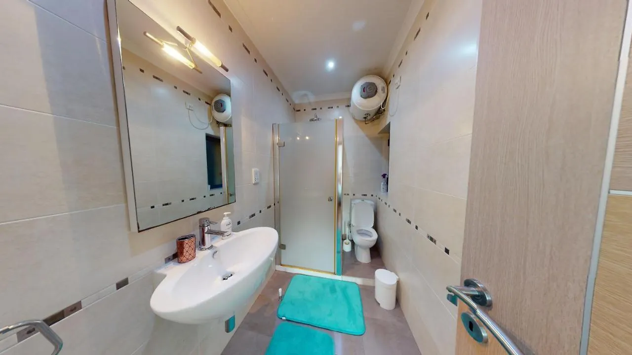 4Th Floor Apartment In Tigne Sliema